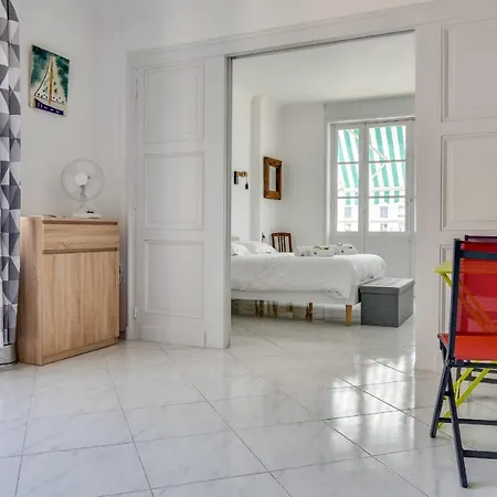 Immogroom - Sea View - Balcony - 5 Min From The - Ac - Wifi Appartement